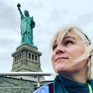 Meet your Posher, Hope